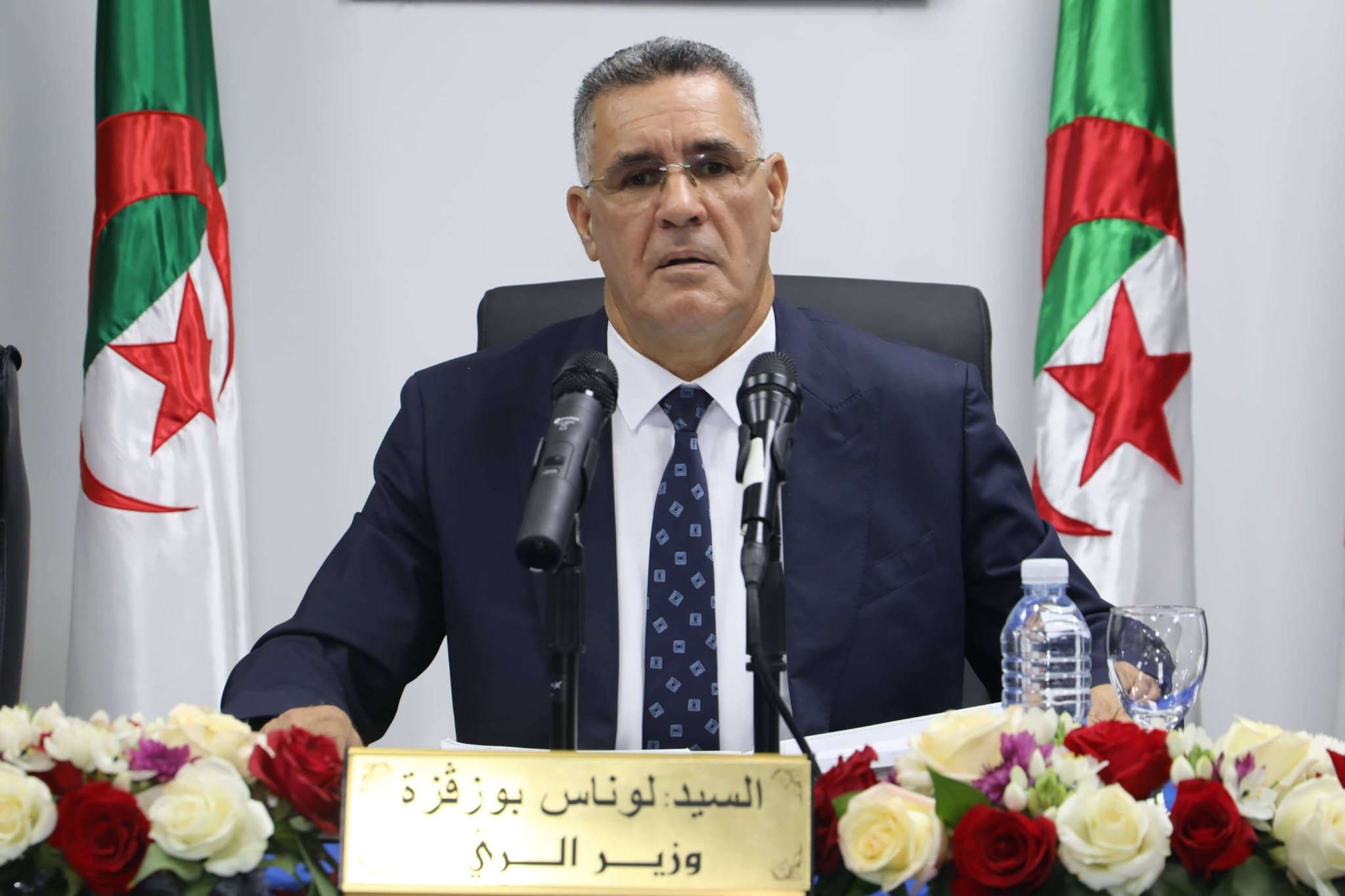 Installation de Monsieur Lounes Boughezga à la tête du Ministère de l'Hydraulique